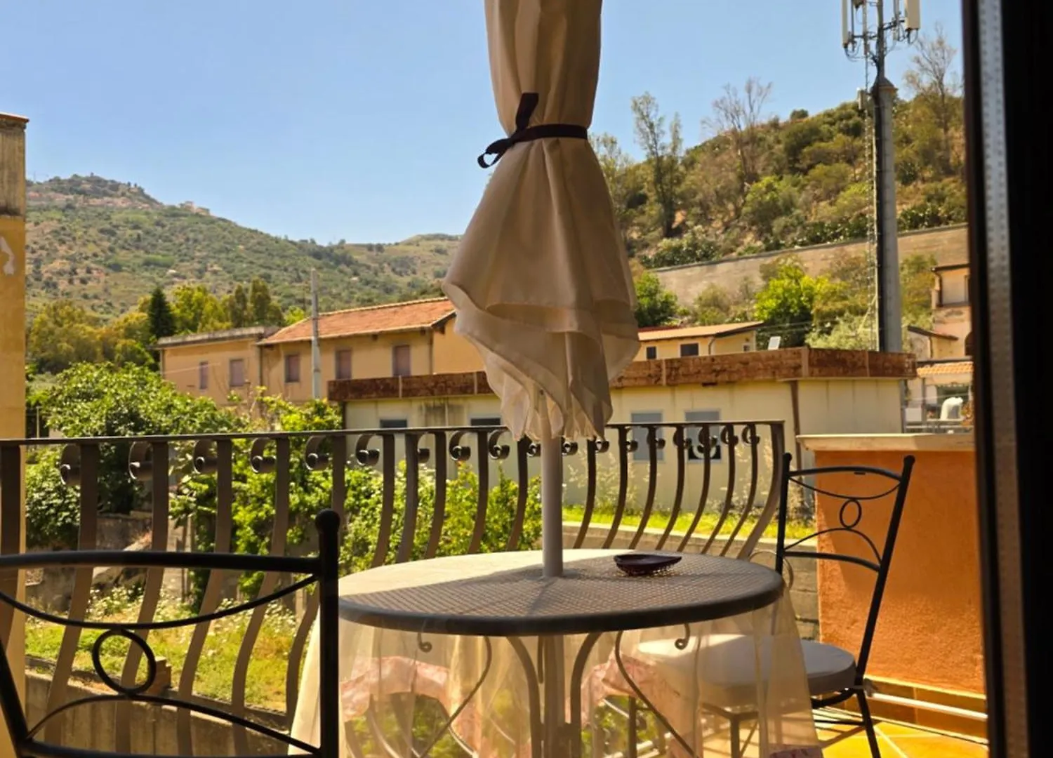 Casa La Ferula Apt2 Vicino Al Mare E Taormina Con Balcone Sant'Alessio Siculo Italy